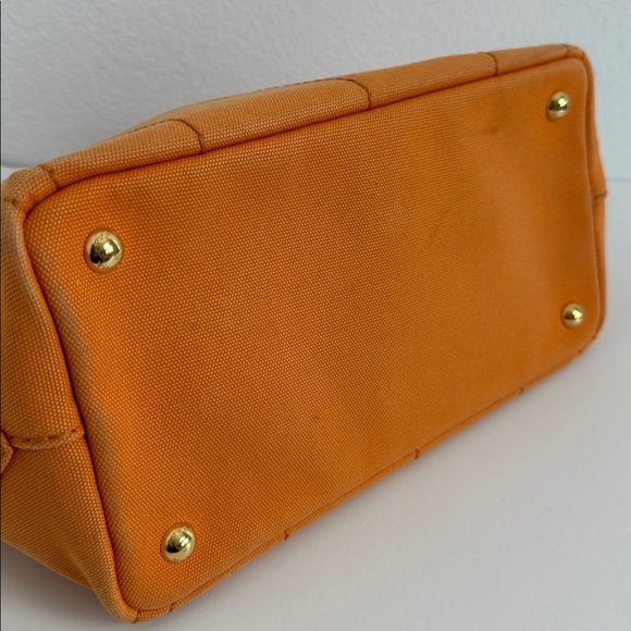 💯Authentic Prada  Canapa Orange Tote Bag🍀 - Picture 14 of 17